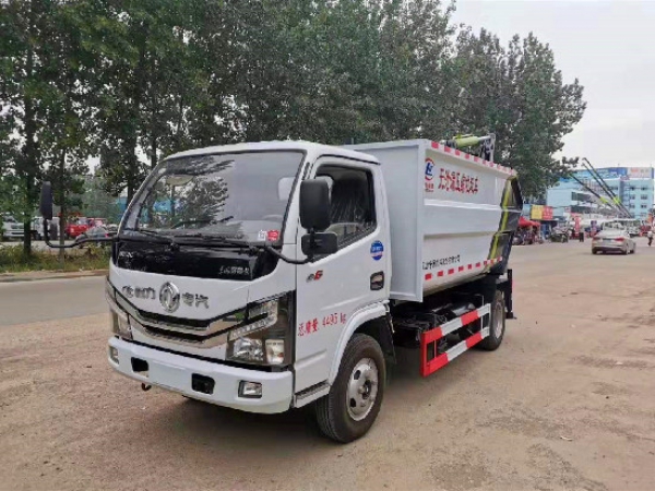 	東風(fēng)小多利卡國(guó)六藍(lán)牌無泄漏自裝卸（掛桶）式垃圾車