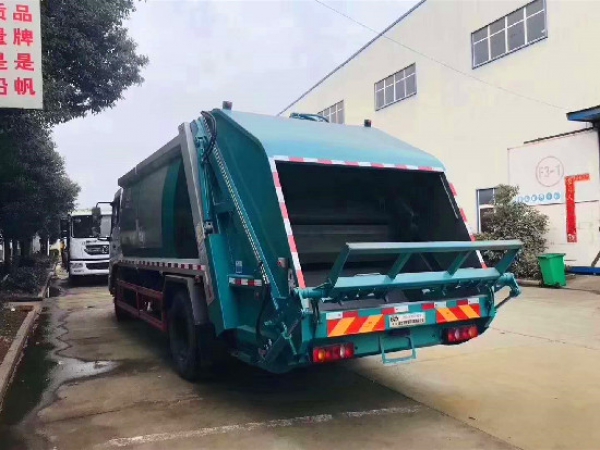 國六東風(fēng)天錦分類壓縮垃圾運(yùn)輸車