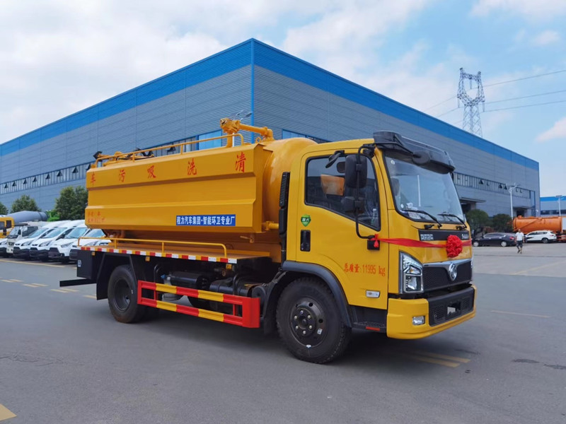 東風(fēng)福瑞卡12.5方清洗吸污車，聯(lián)合疏通車